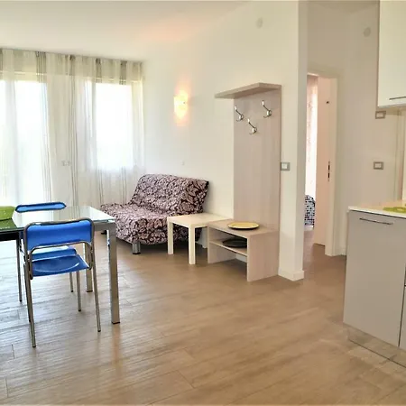 Todaro Apartment *